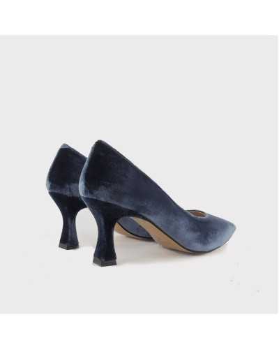 zapato estilo salón en terciopelo azul