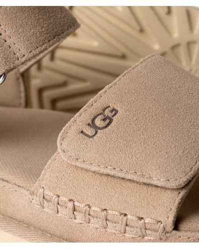 Sandalia UGG Goldenstar – color beige, sujeción total