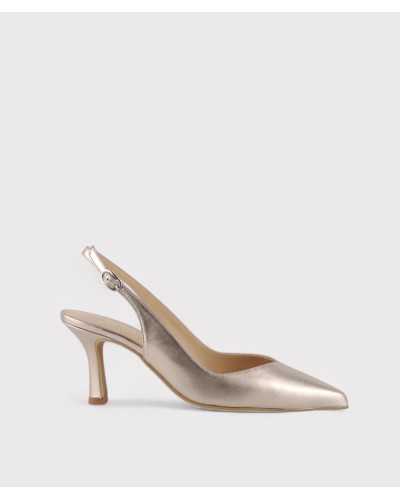 Zapato destalonado metalizado con tacón cómodo