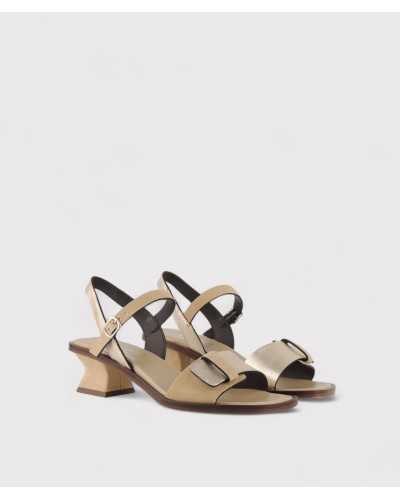 sandalia tacon plumers dorada