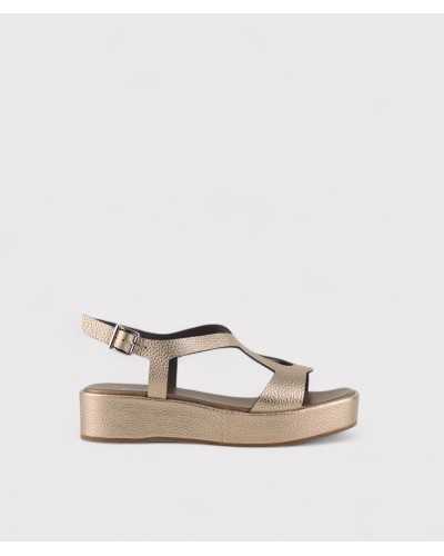 Sandalia dorada Plumers