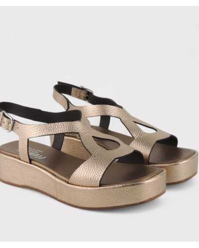 Sandalia dorada Plumers