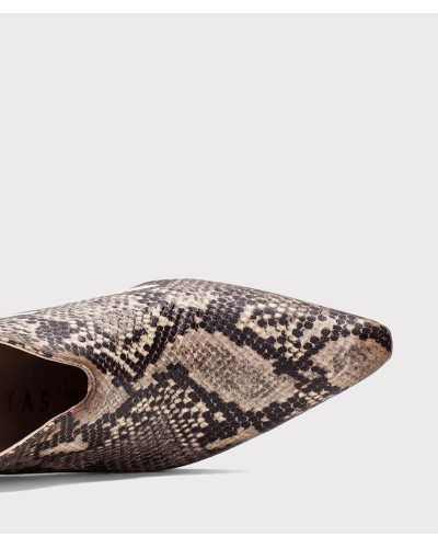 Hispanitas Botín Atlanta python taupe detalle punta y print