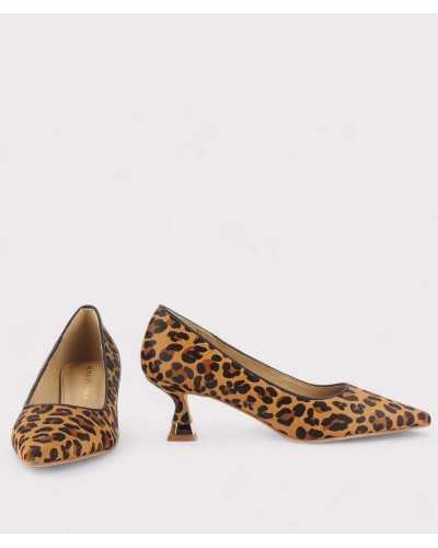 Alma en Pena salón leopardo mujer vista frontal y lateral