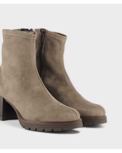 Botines taupe ante mujer detalle cremallera