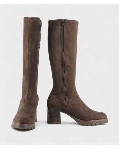 Bota Margot marrón con cremallera lateral caña alta