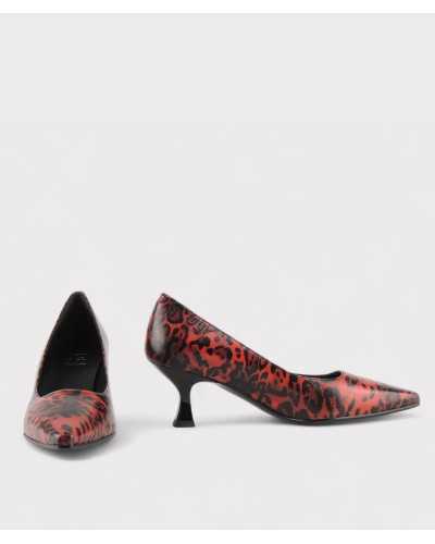 JONI salón mujer piel roja estampado leopardo punta fina