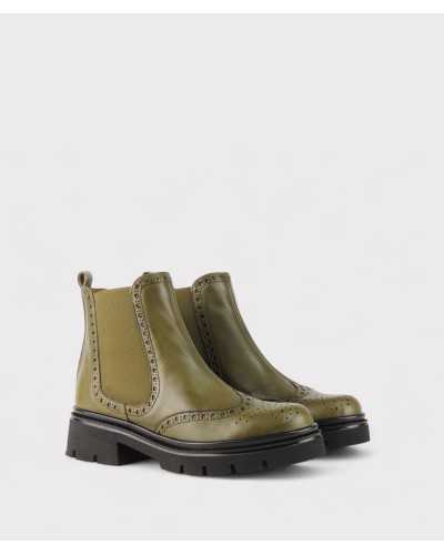 botines verdes Joni detalle de puntera y elásticos laterales