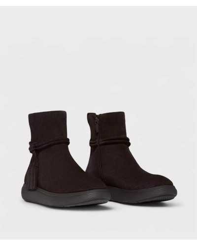 botines fitflop marrón chocolate, par completo con borlas decorativas