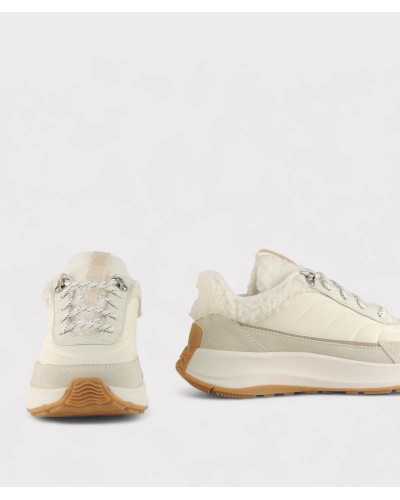 deportivas fitflop crema, frontal con cordones trekking y puntera en serraje