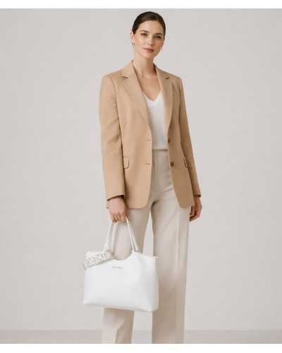 Valentino Bags bolso shopper blanco Aleksandra vista con modelo