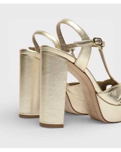 sandalias pedro miralles platino detalle tacón