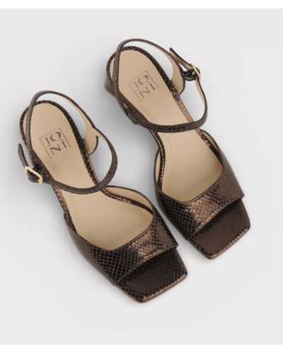 sandalias joni marron metalizado efecto serpiente vista superior plantilla gel