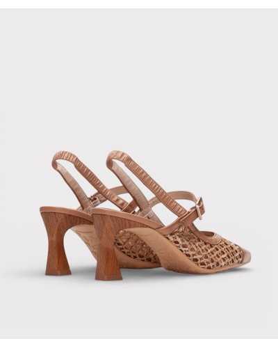 slingback Hispanitas Giorgia camel rafia tacón madera trasera
