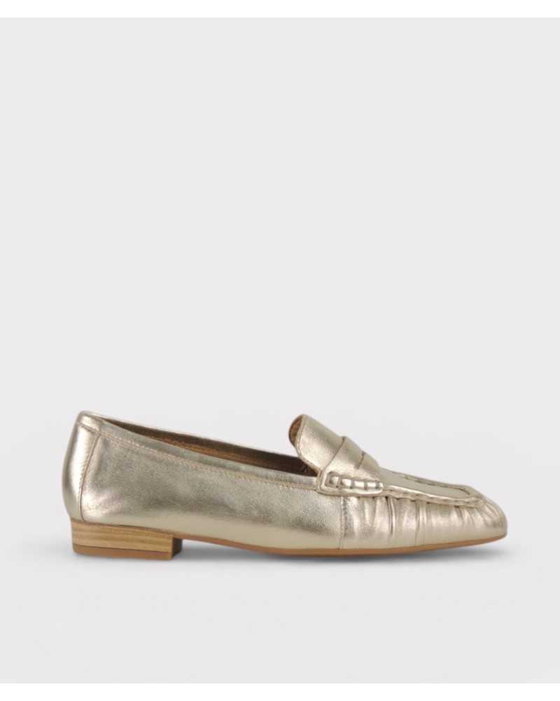 mocasin unisa platino lateral piel metalizada mocasin unisa platino lateral piel metalizada