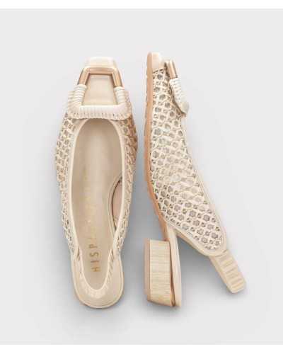 slingback Hispanitas Azucena crema vista superior plantilla Triflow rafia adorno dorado
