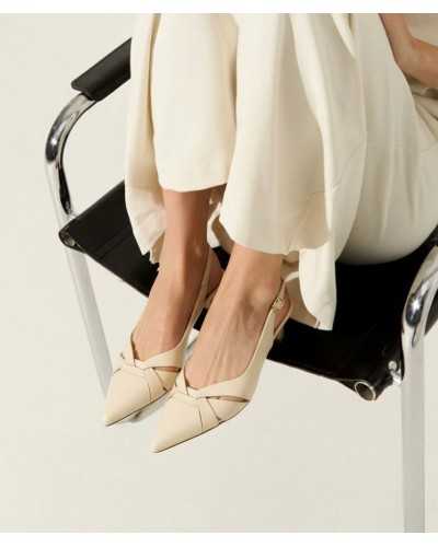 zapato destalonado Pedro Miralles Rasines off white puesto lifestyle