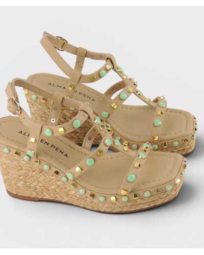 sandalia cuña alta beige piel interior plantilla punta cuadrada Alma en Pena