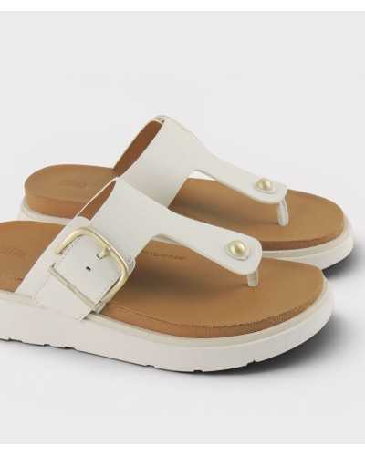 FitFlop Gen-FF Buckle blanca detalle plantilla cuero natural marrón