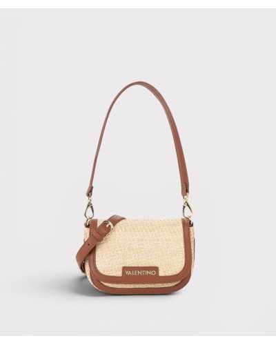 Valentino Bags bolso bandolera rafia beige solapa ribete marrón placa logo dorada vista frontal