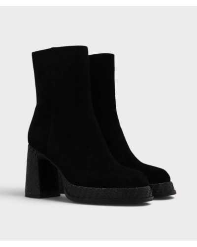 Par de botines Noa Harmon Divine negros con plataforma trenzada