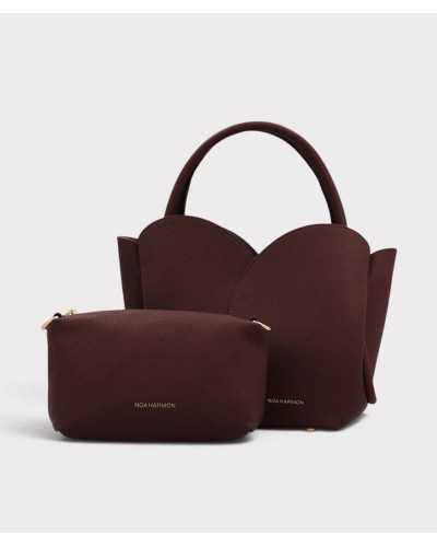 Bolso Roselle burdeos de Noa Harmon junto a su neceser interior con cremallera