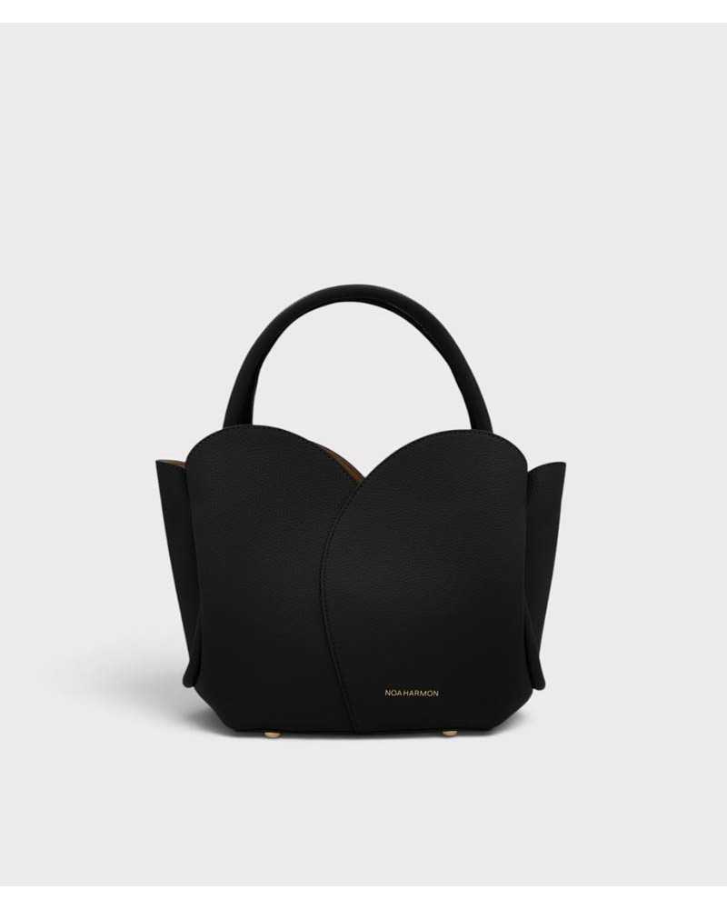 Bolso Roselle de Noa Harmon en piel sintética negra, vista frontal con asa de mano