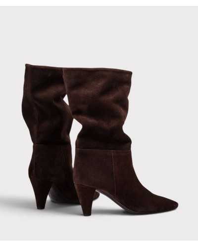 Trasera de las botas Unisa Laia con tacón cónico de 7 cm forrado en serraje