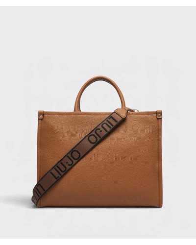 Parte trasera del bolso tote Liu Jo color cuero con la correa del logo cruzada