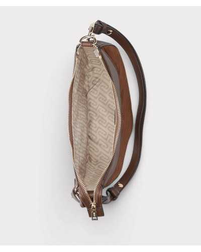 Interior del bolso hobo Liu Jo con forro beige de monograma y cremallera dorada
