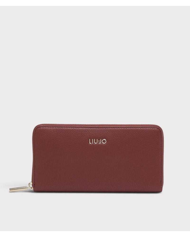 Cartera grande Liu Jo burdeos de frente, con logo metálico dorado y cremallera Cartera grande Liu Jo burdeos de frente, con logo metálico dorado y cremallera