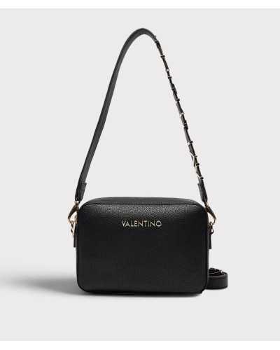 Bolso Alexia negro de Valentino Bags colgado de su correa de letras